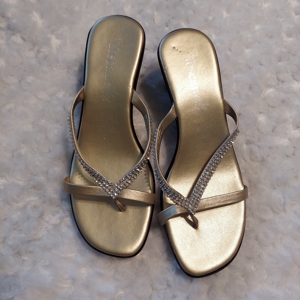 Sandals - Picture 2 of 5